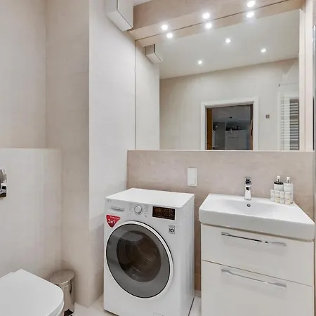 Center Nowa Grobla & Parking By Downtown * Gdansk