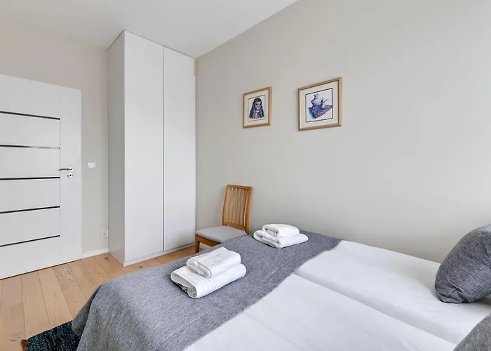 Center Nowa Grobla & Parking By Downtown Апартаменты *