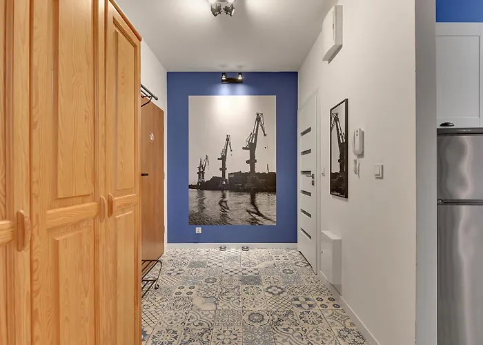 Center Nowa Grobla & Parking By Downtown